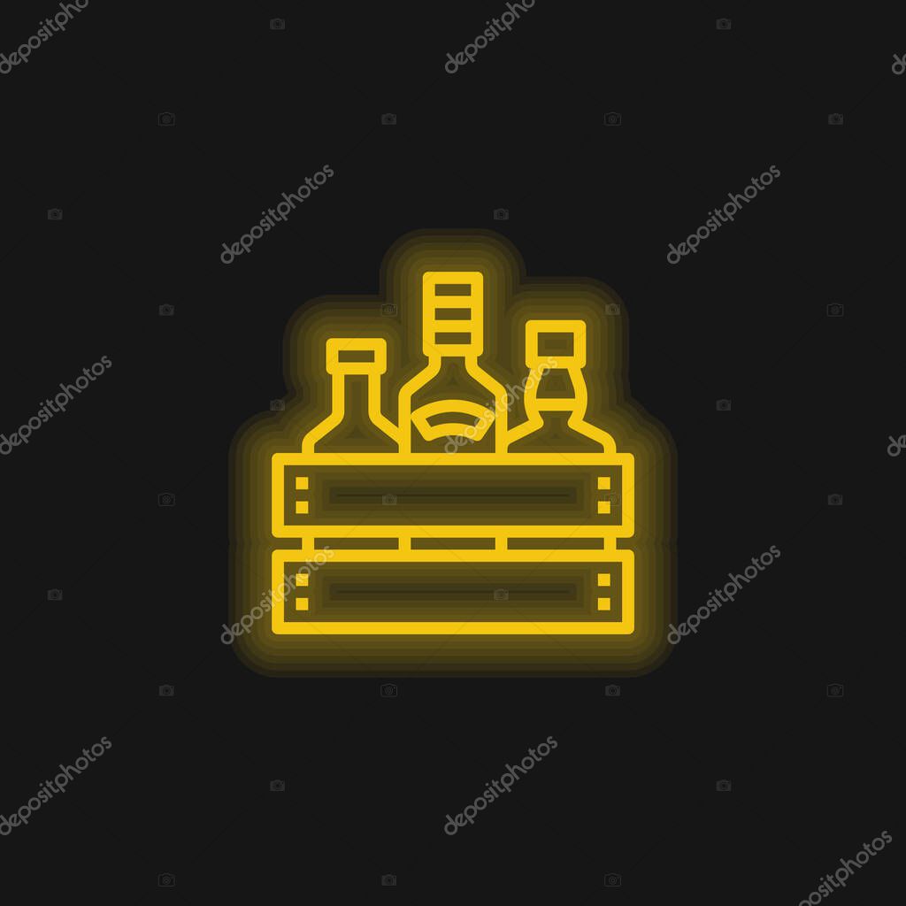 Alcohol yellow glowing neon icon
