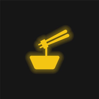 Çubuklu Ramen Kasesi. Parlak sarı neon ikonu.