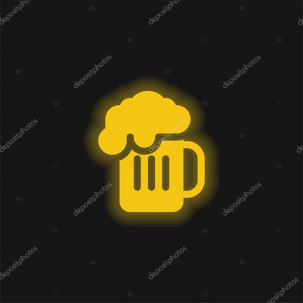 Beer yellow glowing neon icon