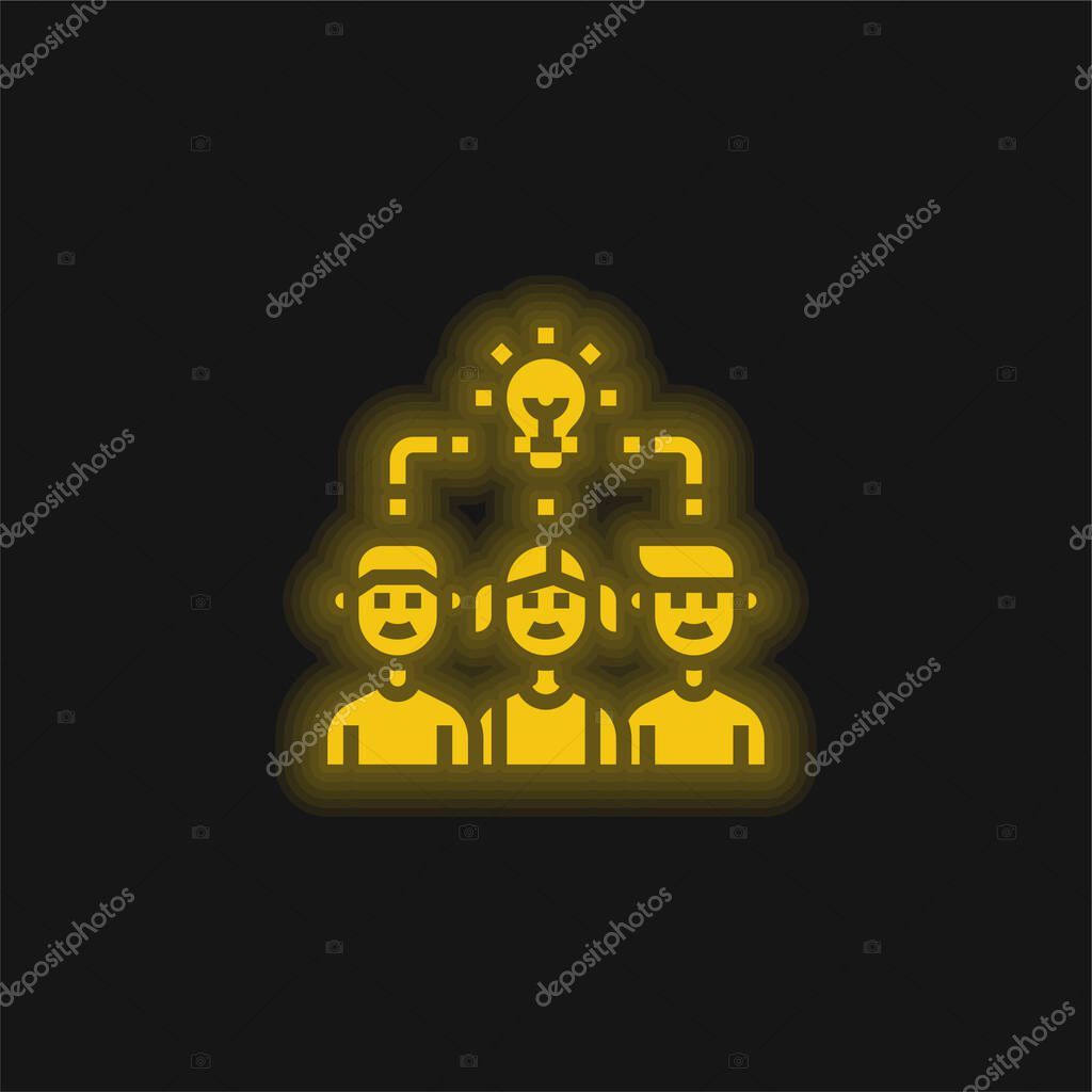 Brainstorm yellow glowing neon icon