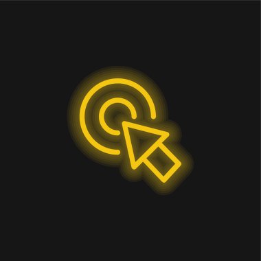 Yuvarlak bir düğmenin merkezini işaret eden ok iki merkezli sarı parlak neon ikonu