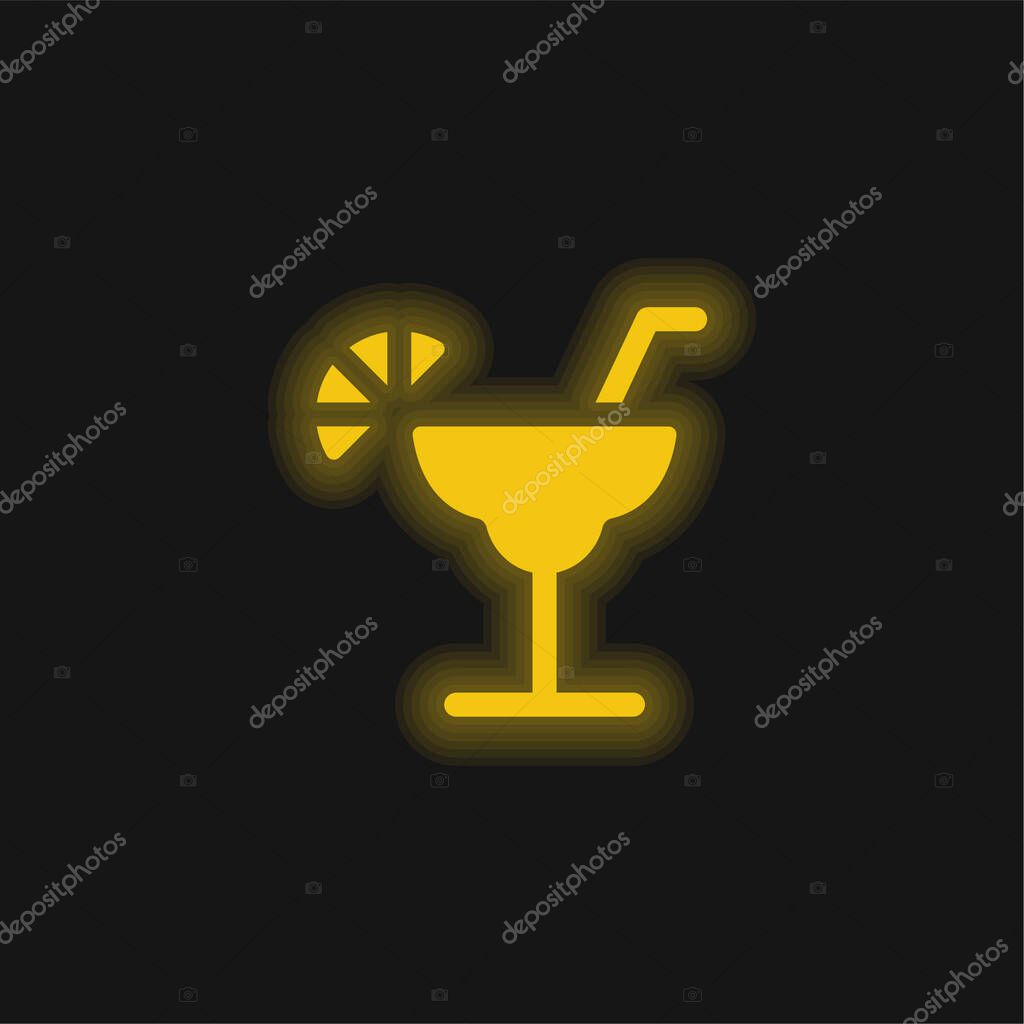 Alcohol yellow glowing neon icon