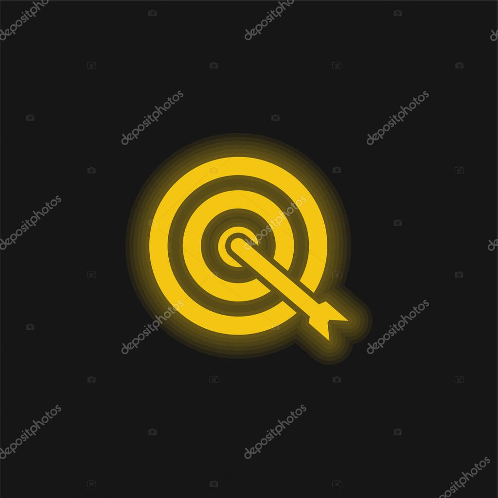 Arrow Shoot On Target Center yellow glowing neon icon