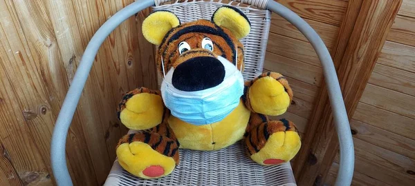 Pandemic Covid Soft Toy Tiger Medical Mask Sits Wicker Chair — Stock Photo, Image