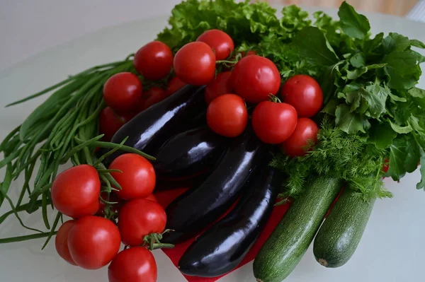 Güzel sebze, patlıcan, kabak, domates. — Stok fotoğraf