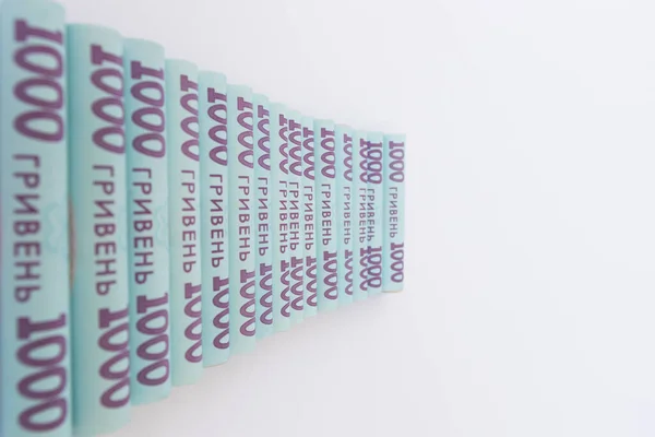 Ukrayna parası. Fotokopi alanı olan beyaz banknotlara 1000 hrivnia..