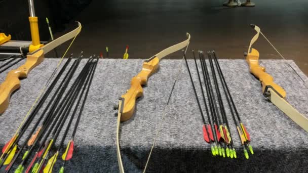 44k Bows and arrows are ready for shooting. — Stock Video