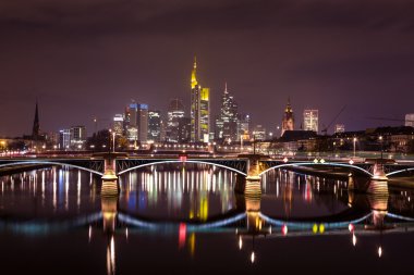 Frankfurt ana manzarası, gece