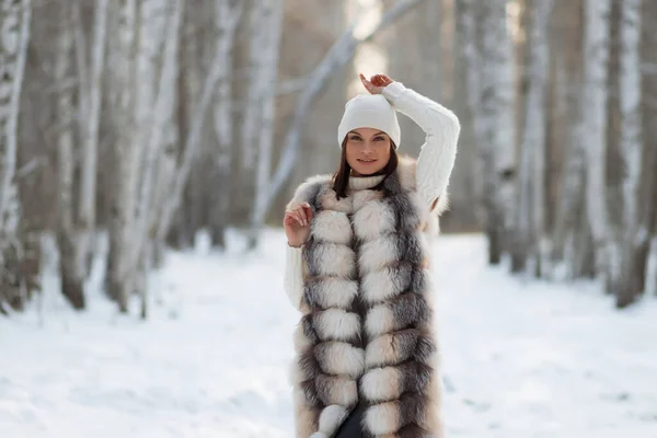 Gorgeous Young Brunette Fur Vest White Knitwear Looking Confidently Away — Stock Photo, Image