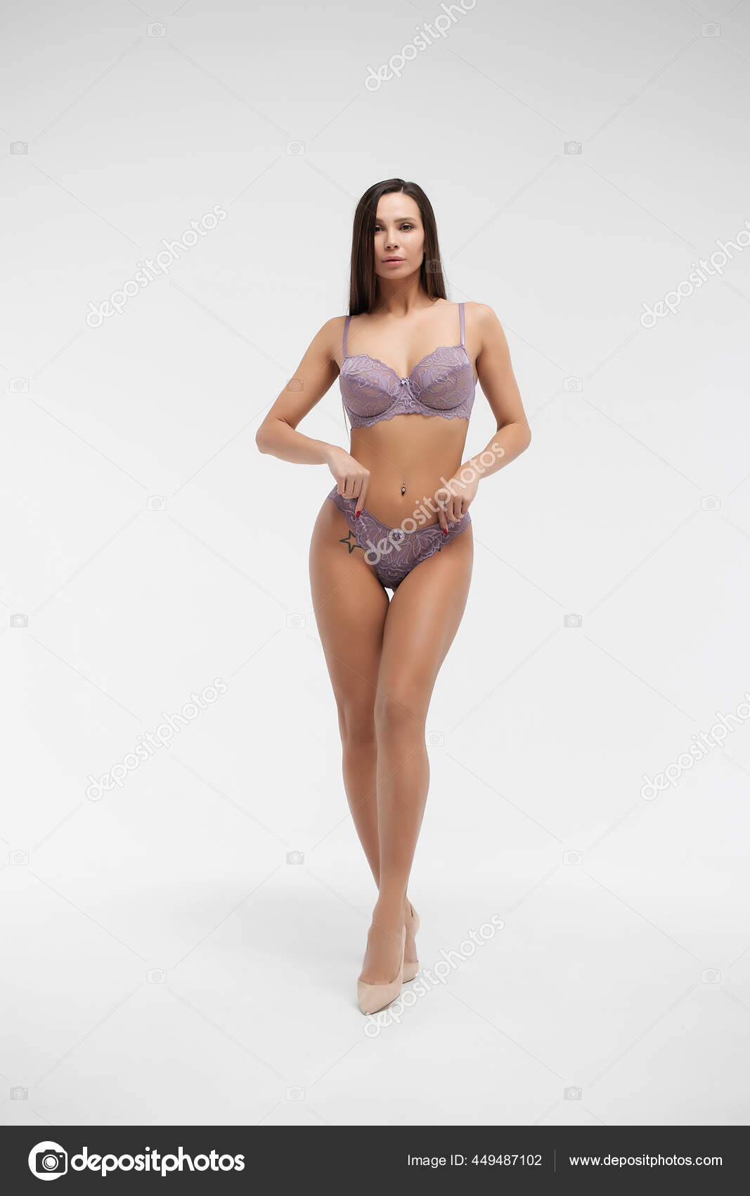 Coquette Female Model Lace Purple Bra Panties Standing White Background  Stock Photo by ©3kstudio 437906308