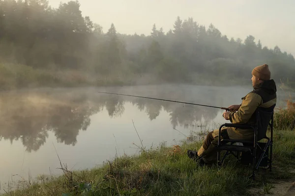 Рыбаки Озере Рыбаки Летом Приманка Закат Воды Открытый Восход Рыбы — стоковое фото