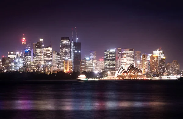Sydney night skyline, shot in Sydney, New South Wales, Australia — Stock Photo, Image