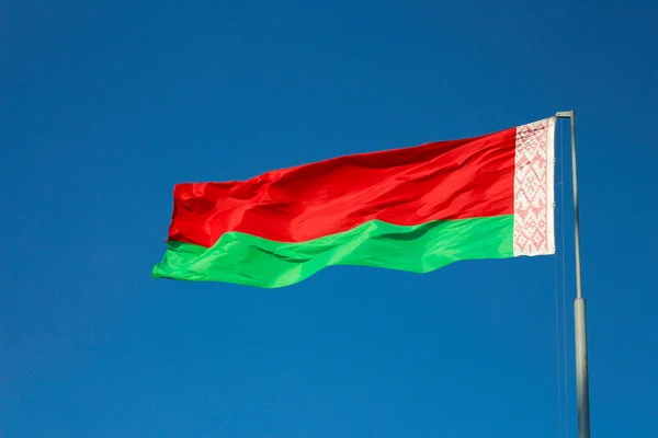 Vlag van de Republiek Belarus achtergrond beter — Stockfoto