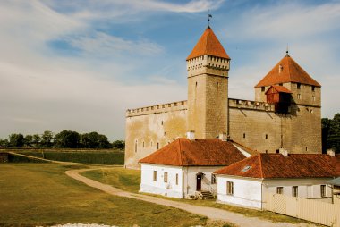 Piskoposluk Castle