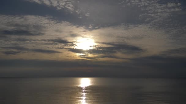 Vacker Horizon Sunset Kanada Med Båt Sjön — Stockvideo