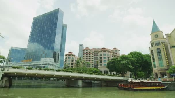 Lesebrücke Clarke Quay Singapore — Stockvideo