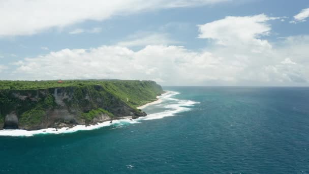 Luftaufnahme Der Bukit Halbinsel Und Des Indischen Ozeans — Stockvideo