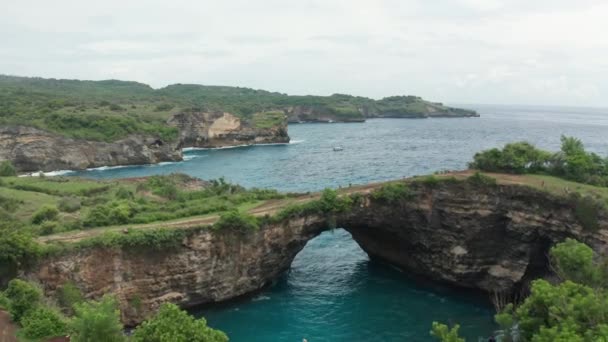 Panoramiczny Widok Wyspę Penida Broken Beach — Wideo stockowe