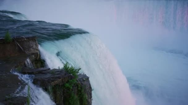 Vue Rapprochée Des Chutes Niagara — Video