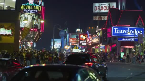 Walking Driving Clifton Hill Nighttime Niagara Fall — Vídeos de Stock