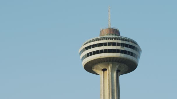 Tembakan Jarak Dekat Dari Menara Skylon — Stok Video