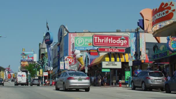 Clifton Hill Niagara Falls Ontario — Video