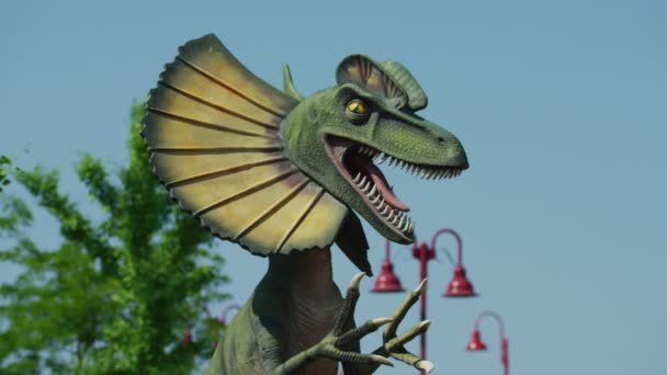 Prehistoryczny Posąg Dinozaura Wodospad Niagara — Wideo stockowe