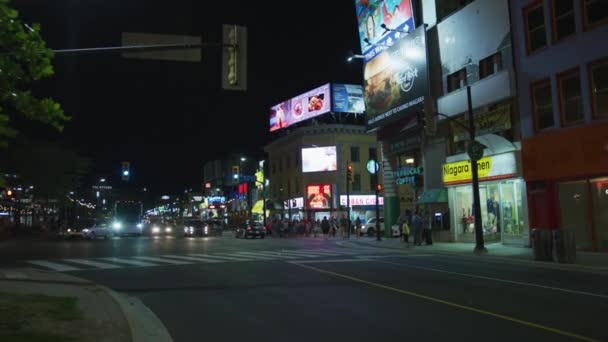 Victoria Avenue Niagara Falls Nachts — Stockvideo