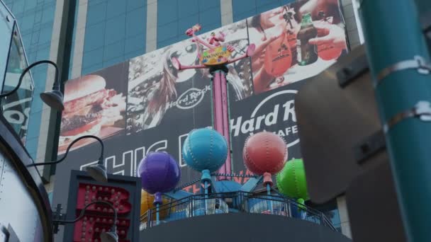 Pink Panther Balloon Ride Niagara Falls — Stock Video