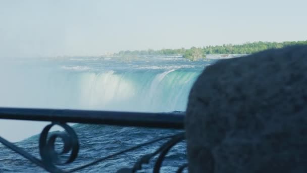 Rand Van Niagara Falls — Stockvideo