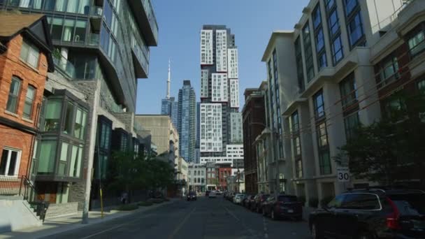 Edificio Moderno Final Beverley Street Toronto — Vídeo de stock