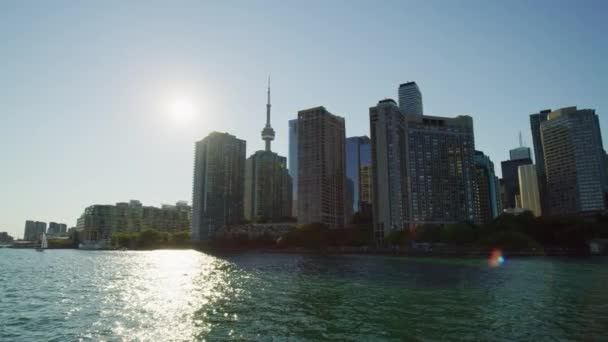 Tower Budovy Jak Vidět Jezera Ontario — Stock video