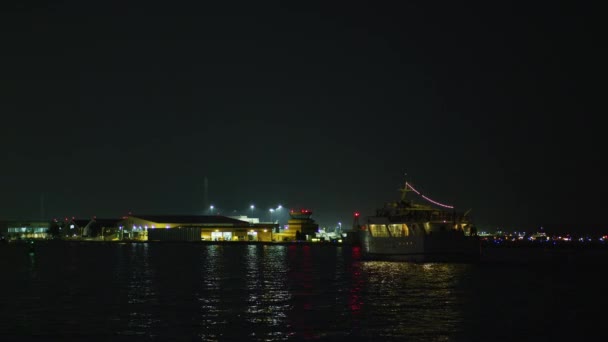 Barcos Lago Ontraio Por Noche — Vídeo de stock