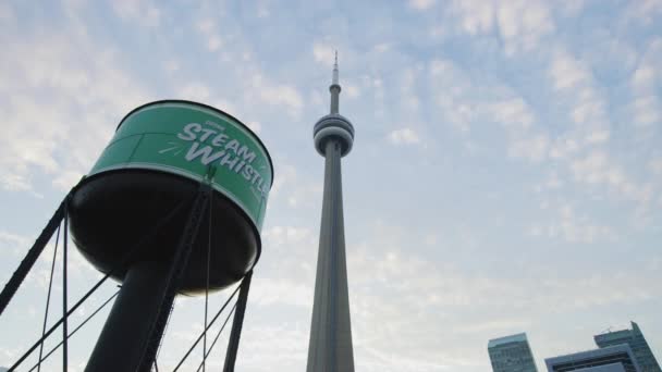 Steam Whistle Brewing Water Tower Tower Toronto — Vídeo de stock