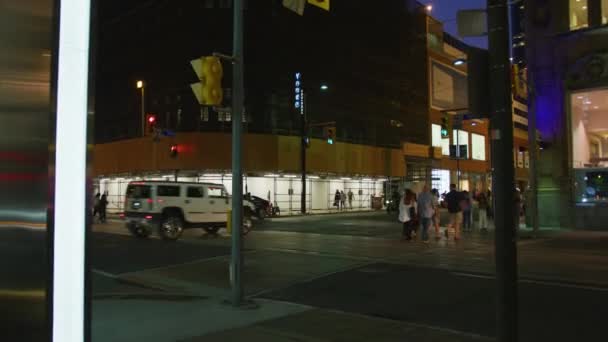Пересечение Торонто Ночью — стоковое видео