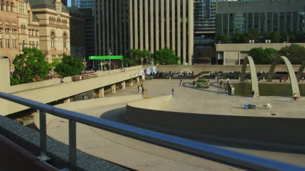 Nathan Phillips Square Toronto — Wideo stockowe