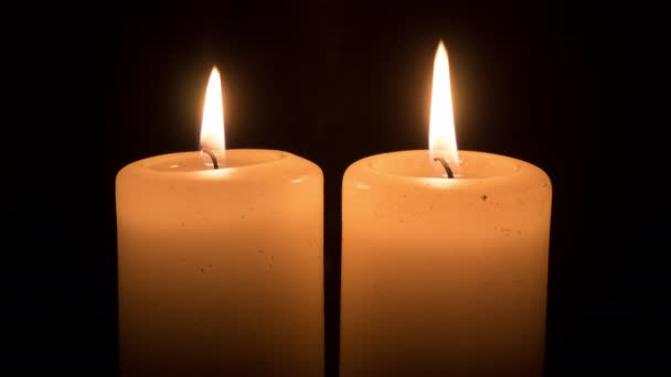 Dos Velas Encendidas Video — Vídeos de Stock