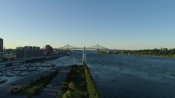 Montreal Old Port Jacques Cartier Bridge — Stockvideo