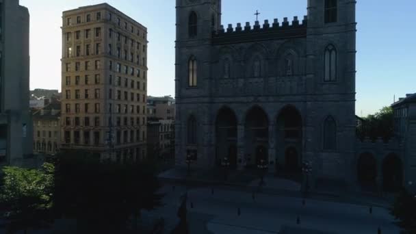 Aerial Notre Dame Basilica Place Armes Montreal — Video Stock