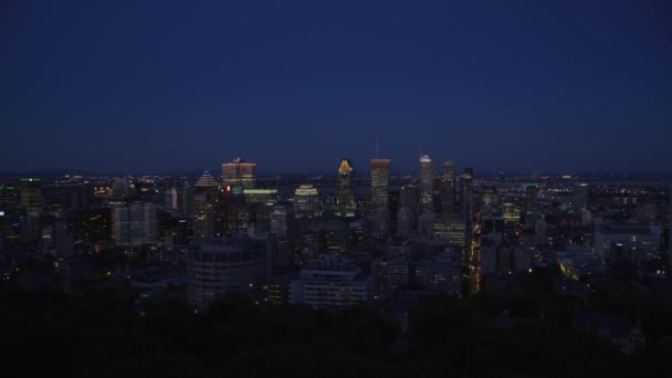 Montreal Şehir Merkezinin Panoramik Manzarası Alacakaranlıkta — Stok video