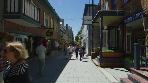 Rue Petit Champlain Yürüyen Insanlar — Stok video