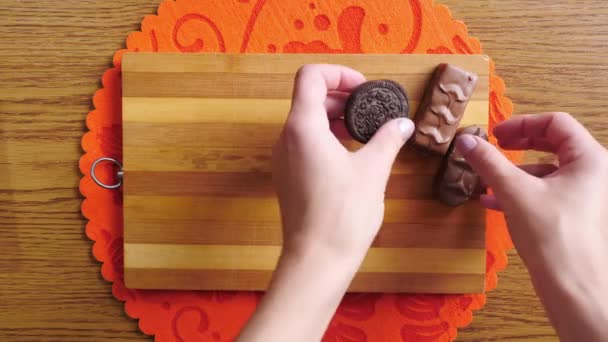 Corte Barras Chocolate Trozos — Vídeos de Stock