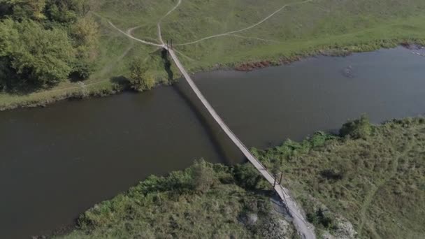 Aéreo Uma Ponte Sobre Rio — Vídeo de Stock