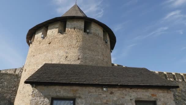 Konischer Turm Auf Der Festung Khotyn — Stockvideo