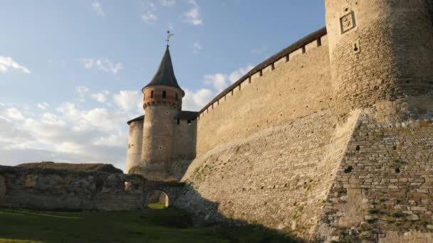 Toren Bij Kamianets Podilskyi Castle — Stockvideo