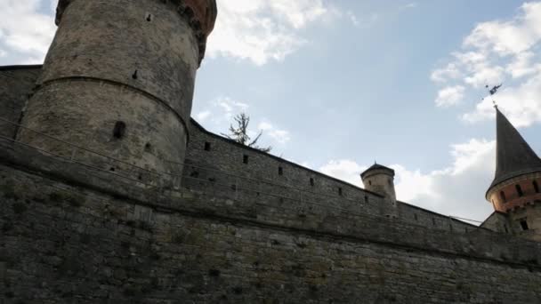 Ściany Wieże Zamku Kamianets Podilskyi — Wideo stockowe