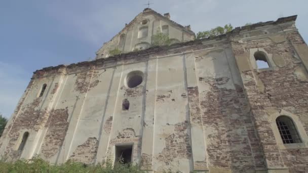 Kerk Beschadigde Muren Bidden Plaats — Stockvideo