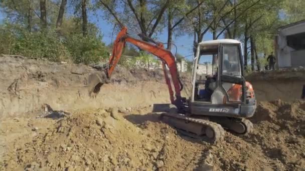 Maquinaria Escavando Uma Fundação Construção — Vídeo de Stock