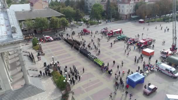 Flygfoto Militärparad Ett Torg — Stockvideo