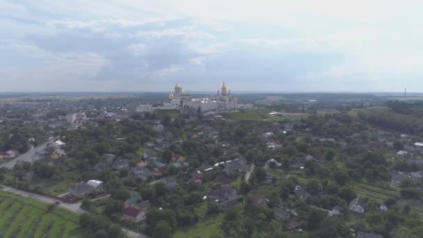 Pochaiv Deki Manastırın Havadan Görünüşü — Stok video